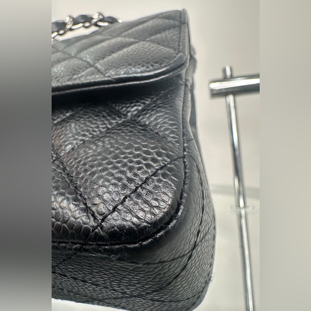 Chanel Classic Handbag - Picture 10 of 13